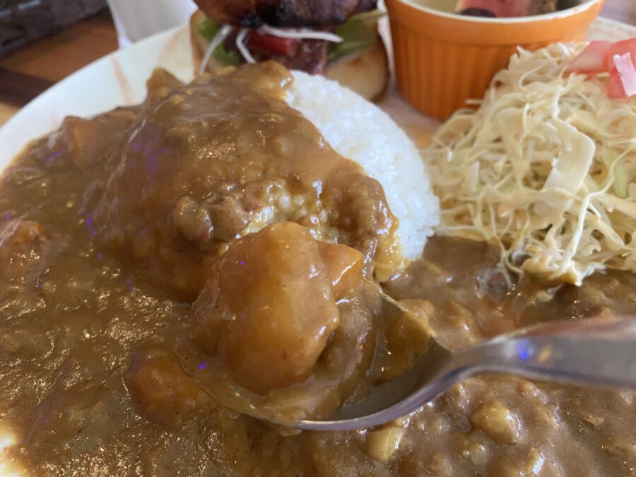 アルフレッド　よこすか海軍カレー