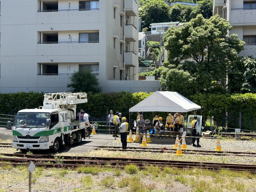 JR横須賀駅保守基地