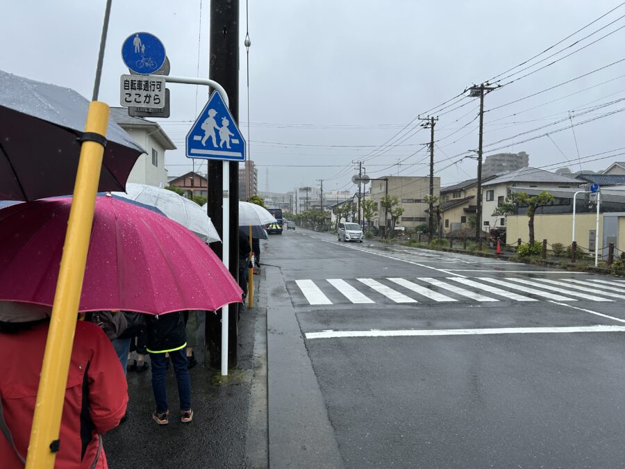 JAMSTEC横須賀本部一般公開 シャトルバス待ち列