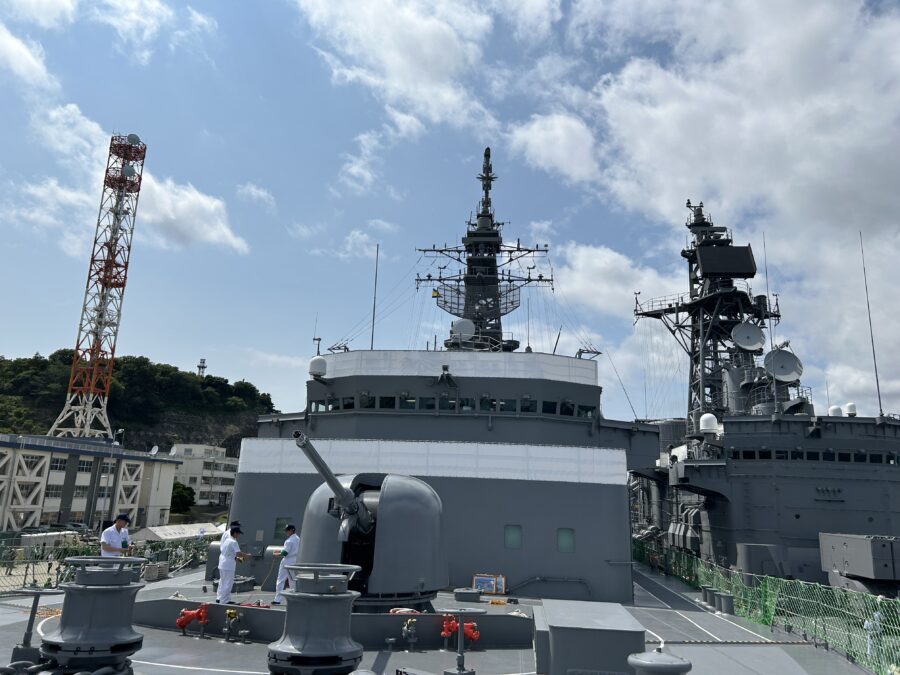 よこすかYYのりものフェスタ　海上自衛隊横須賀地方総監部一般公開　練習艦かしま