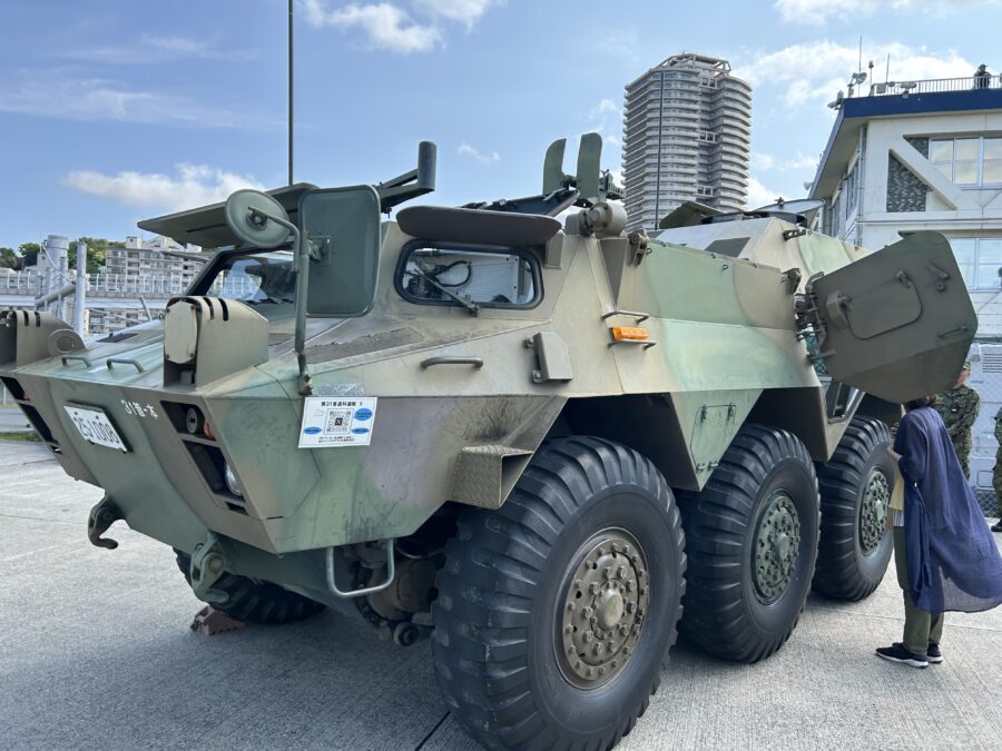 陸上自衛隊車両展示