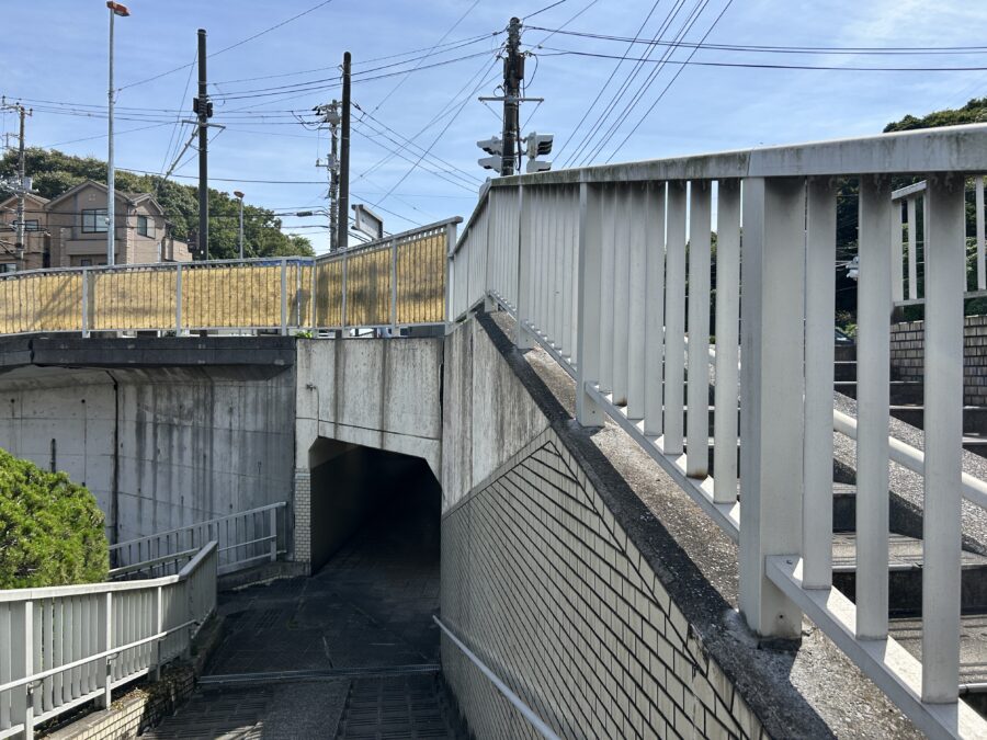 衣笠インター入口