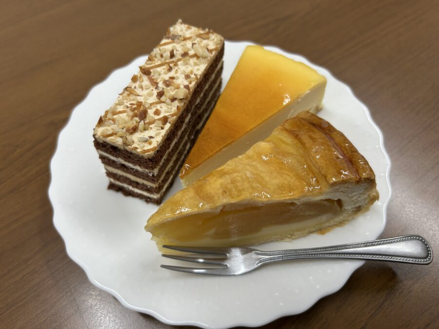 カットケーキ